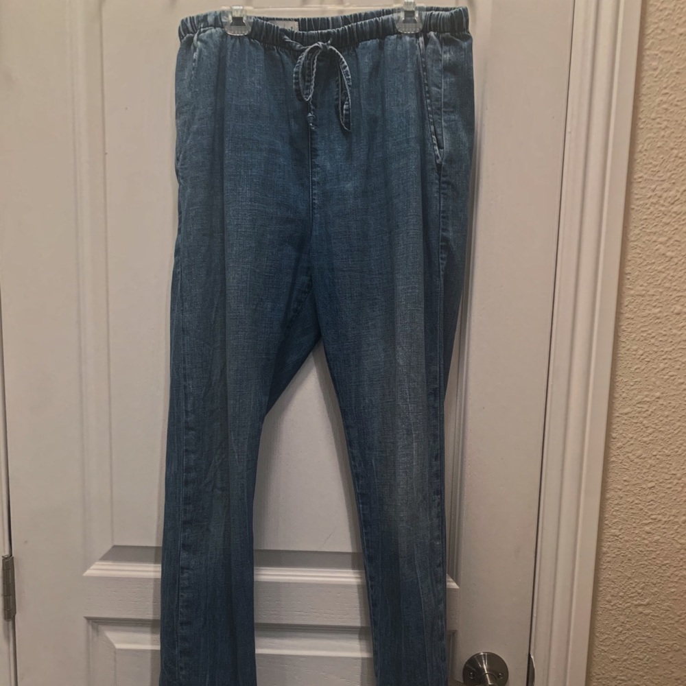 Gap Capri Jeans